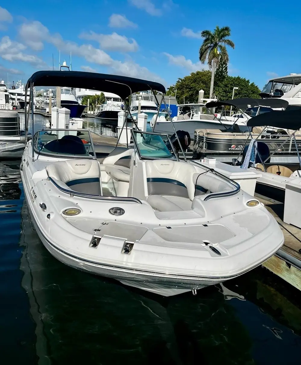 boat club membership vs boat rental Fort Lauderdale comparison on marina dock